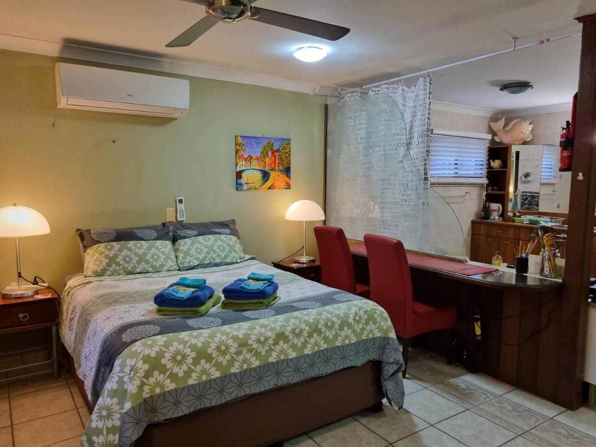 Homestay At Julie'S Κερνς Εξωτερικό φωτογραφία