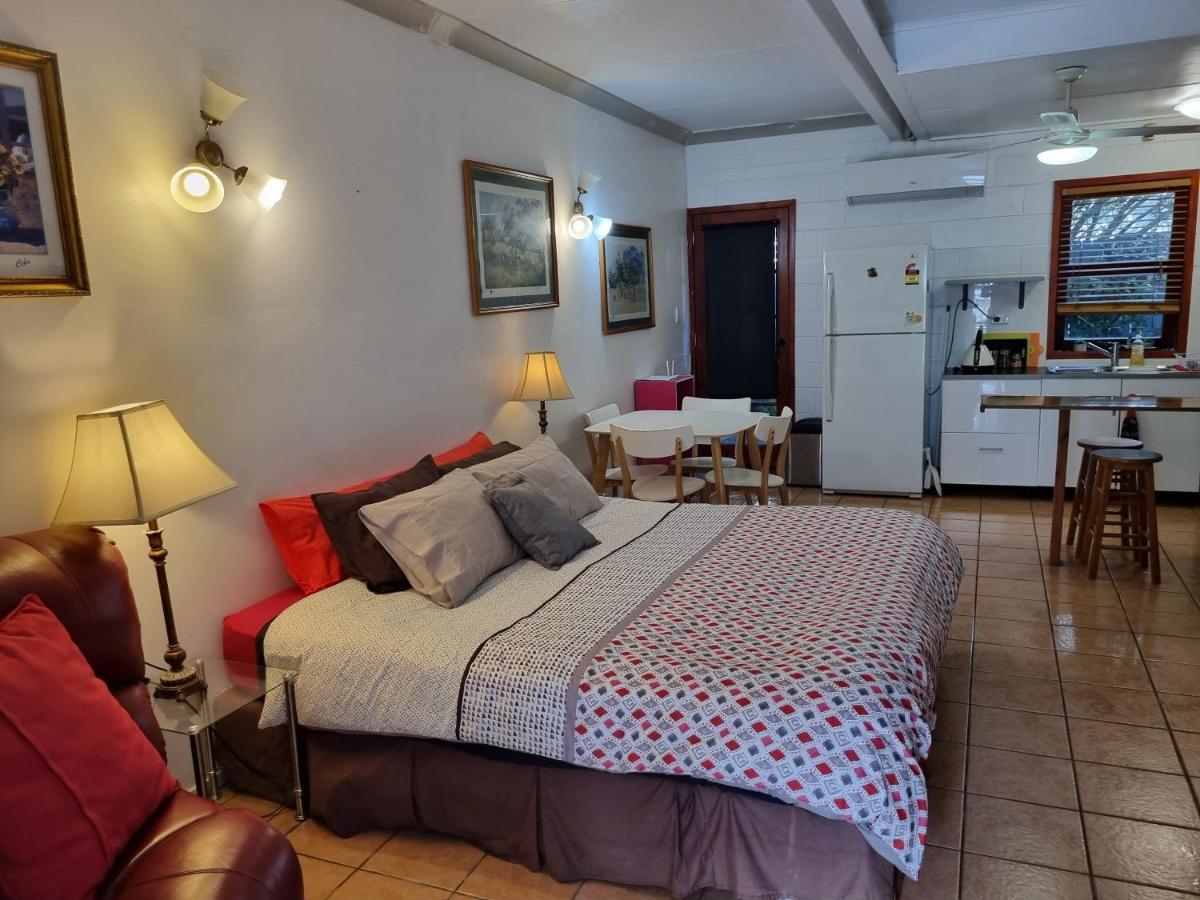 Homestay At Julie'S Κερνς Εξωτερικό φωτογραφία